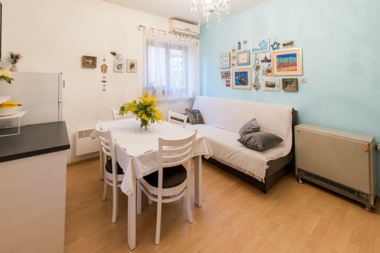 Cute Shabby Chic Ella Apartament Zadar